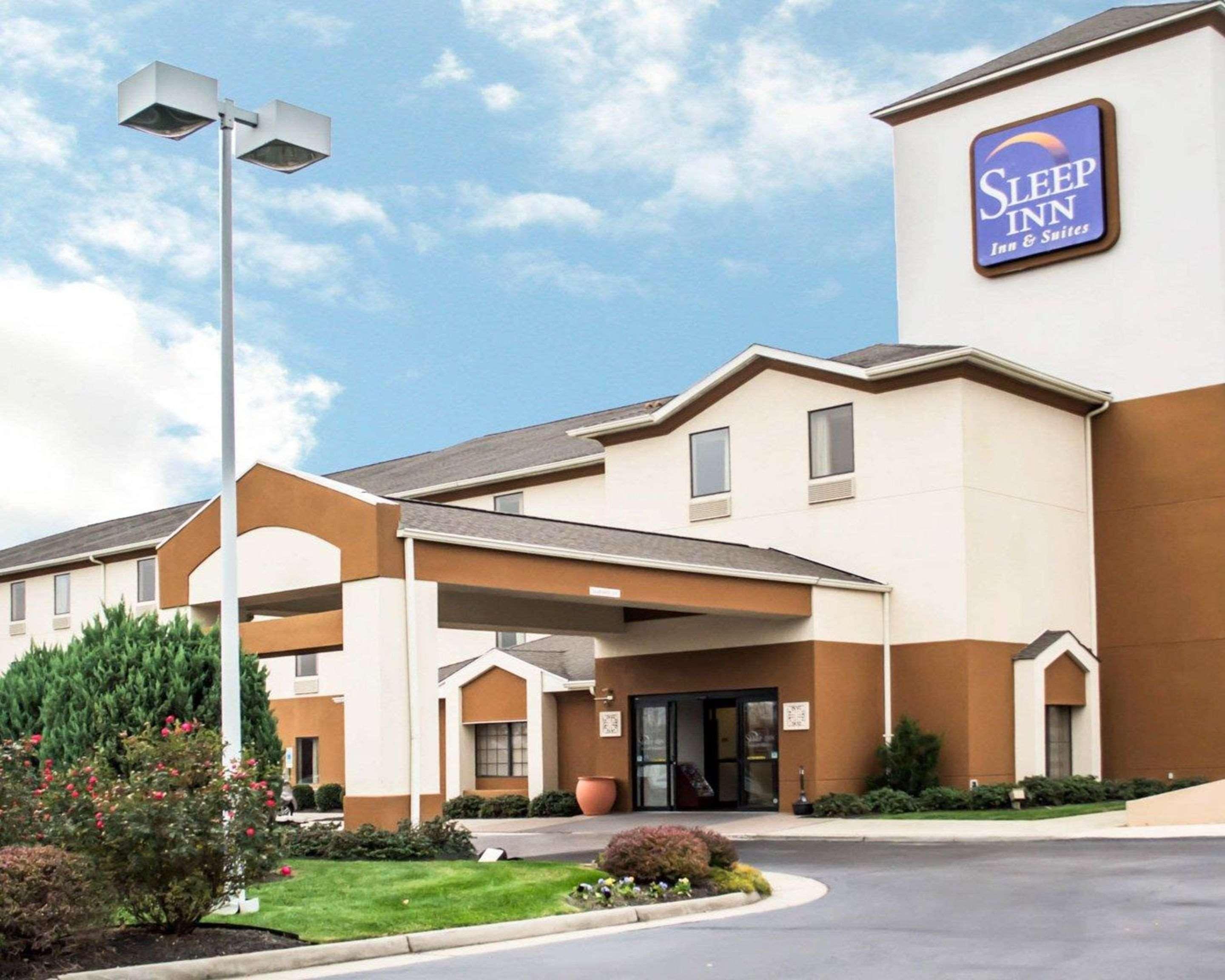 Sleep & - Petersburg South 3*