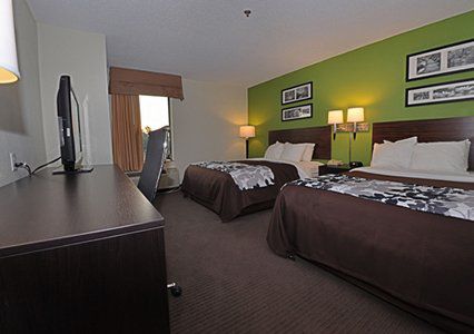 Sleep & - Petersburg South Hotel